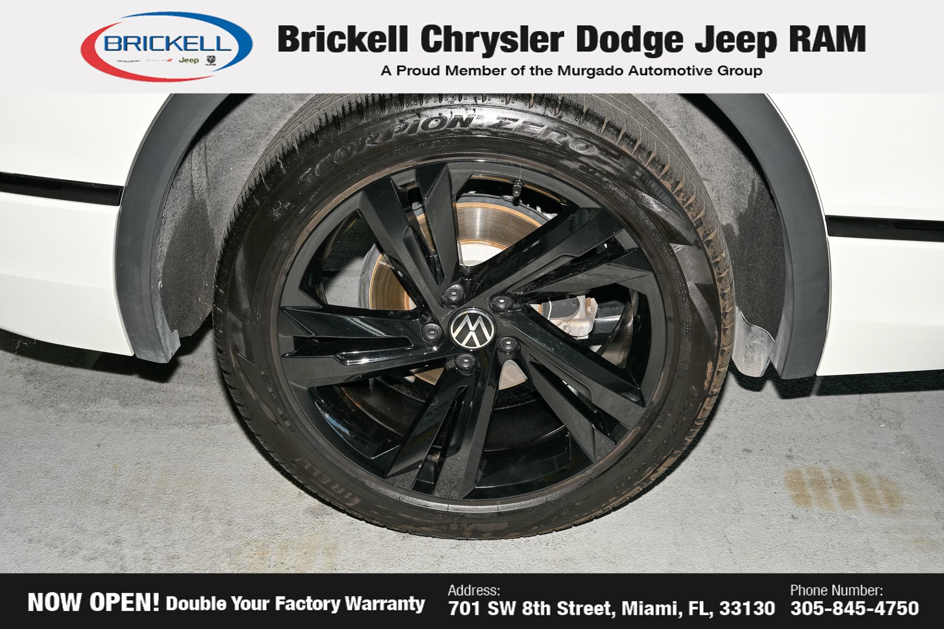 Used 2024 Volkswagen Tiguan SE R-Line FWD image 38