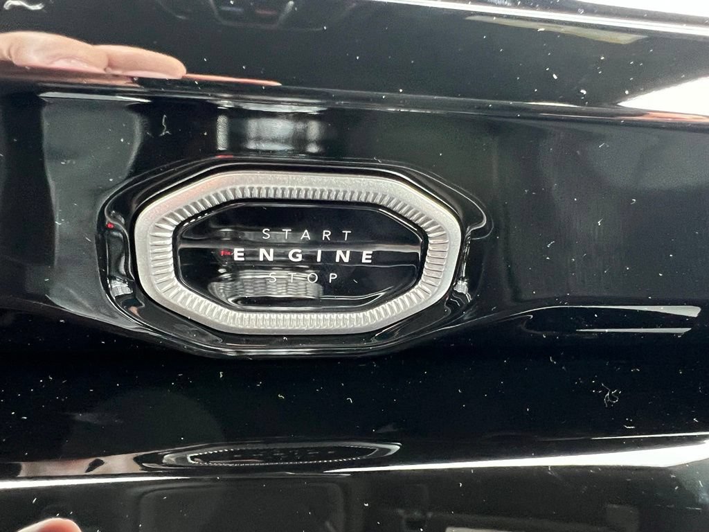 New 2026 Jeep Grand Cherokee L 4WD image 37