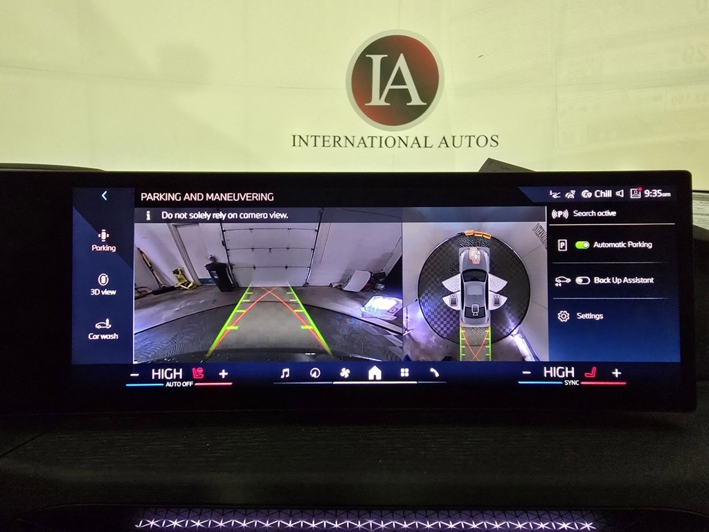 New 2026 BMW 330i xDrive Sedan w/ M Sport Package image 16