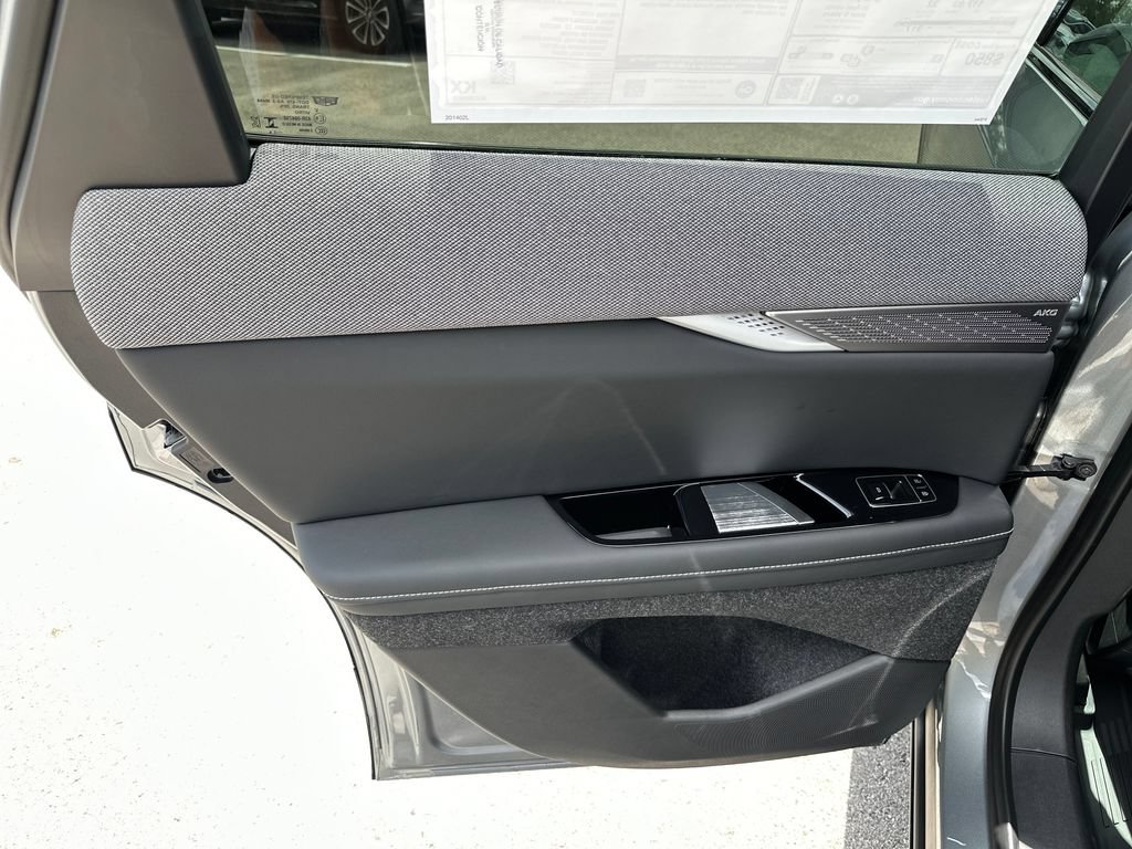 New 2027 Cadillac Optiq Luxury RWD image 37