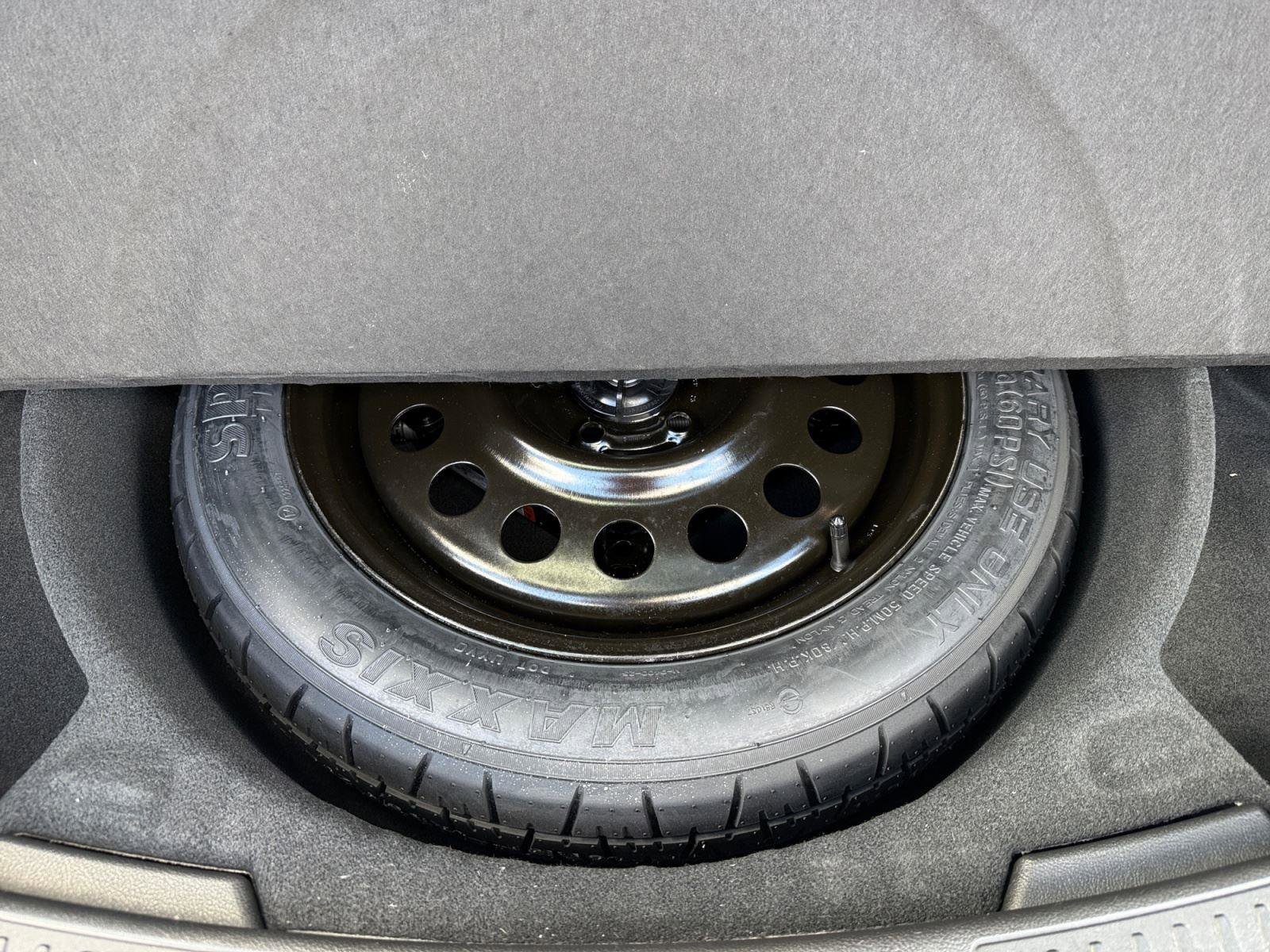 Used 2023 Lincoln Corsair Reserve image 30