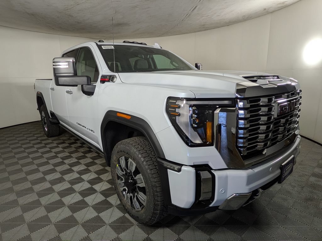 New 2026 GMC Sierra 2500 Denali w/ Denali Reserve Package AWD/4WD image 5