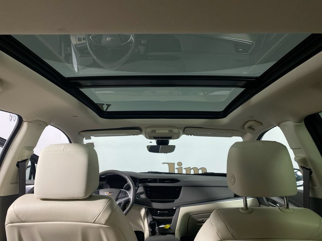 Certified 2024 Cadillac XT5 Premium Luxury w/ Technology Package AWD/4WD image 21