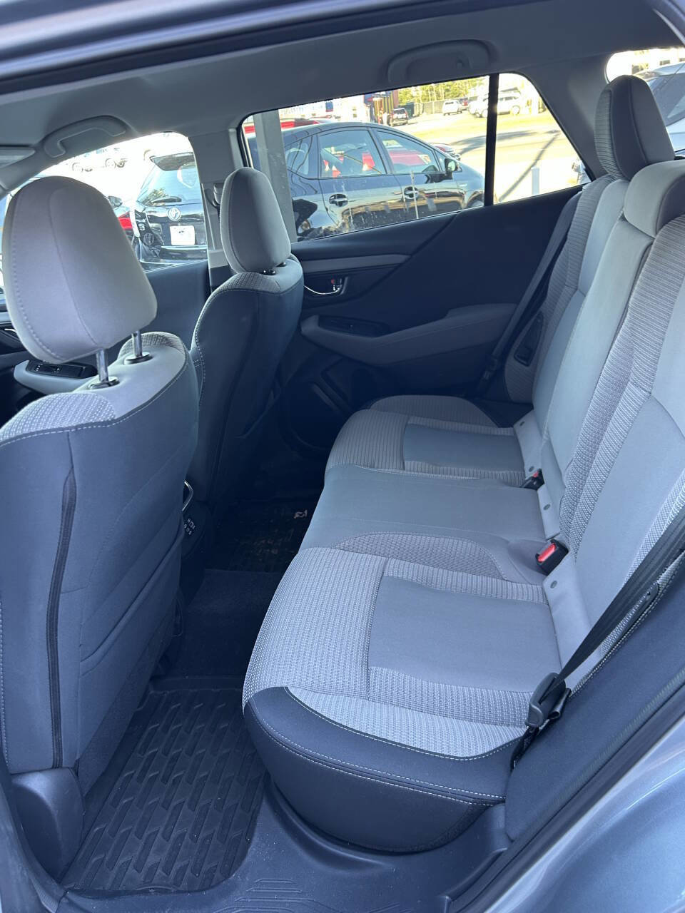 Used 2025 Subaru Outback Premium image 17