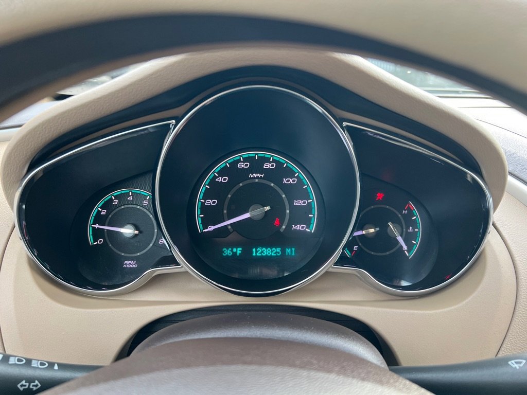 Used 2011 Chevrolet Malibu LS image 29