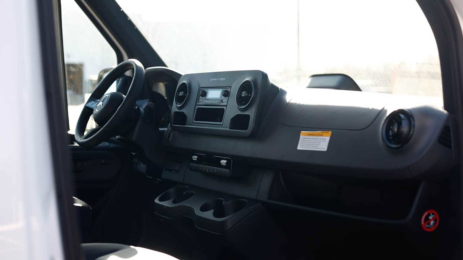 New 2025 Mercedes-Benz Sprinter 2500 image 25