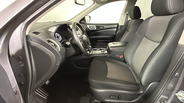 Used 2019 Nissan Pathfinder SV w/ Cargo Package AWD/4WD image 11