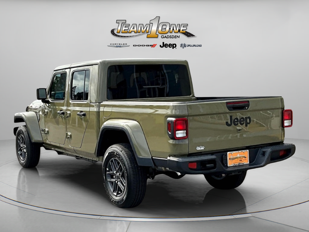 New 2025 Jeep Gladiator Sport AWD/4WD image 4