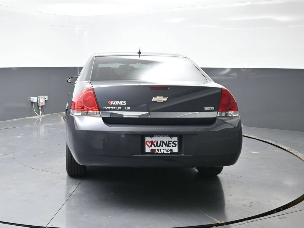 Used 2009 Chevrolet Impala LS FWD image 9