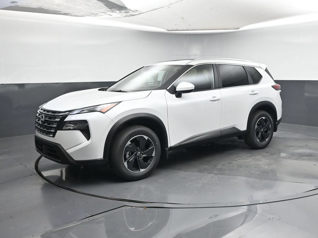 Used 2026 Nissan Rogue SV w/ SV Premium Package AWD/4WD image 1