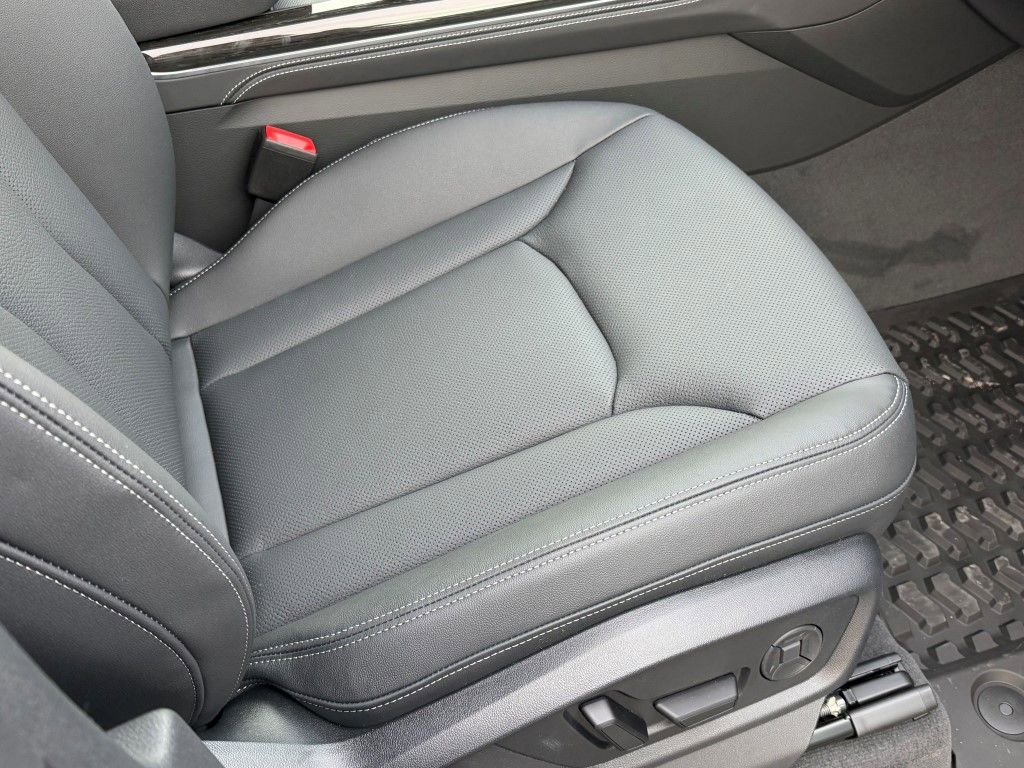 New 2026 Audi Q8 Premium Plus image 12