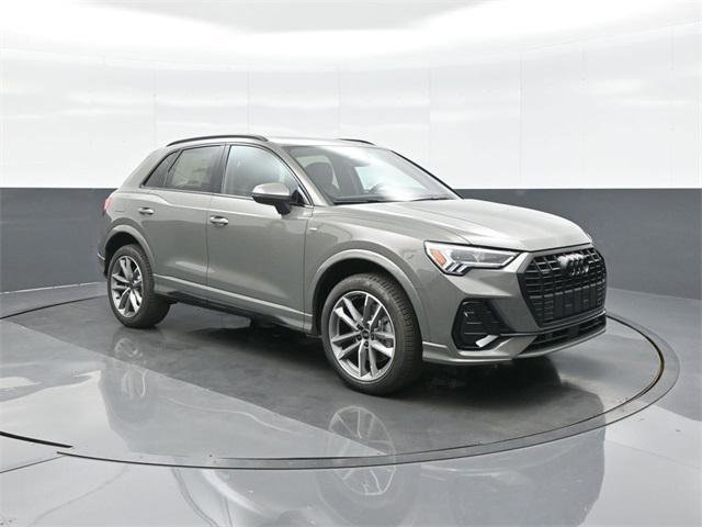 New 2025 Audi Q3 2.0T Premium