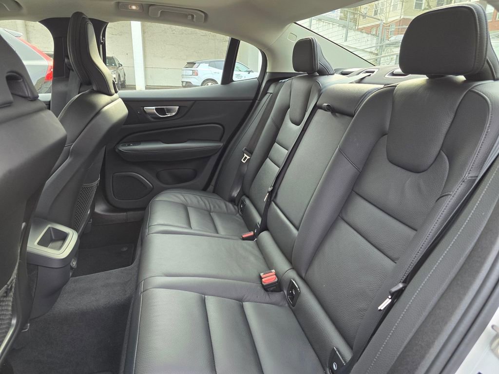 Certified 2024 Volvo S60 B5 Plus FWD image 17