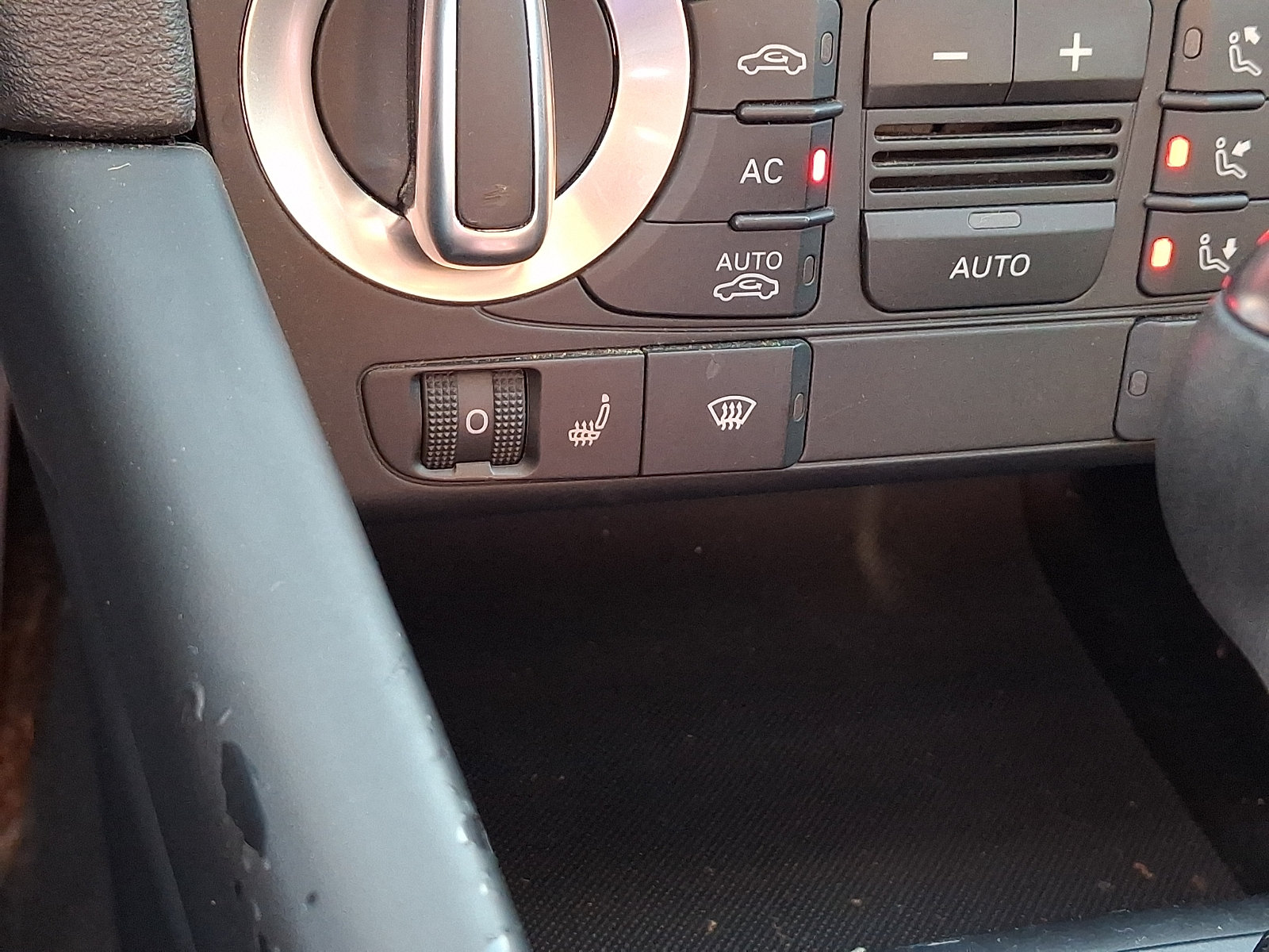 Used 2013 Audi A3 2.0T Premium AWD/4WD image 22