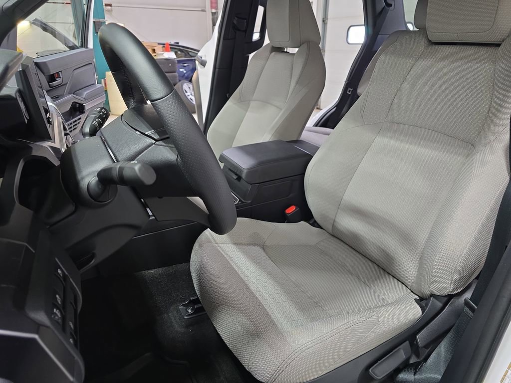 Certified 2025 Toyota 4Runner SR5 image 16