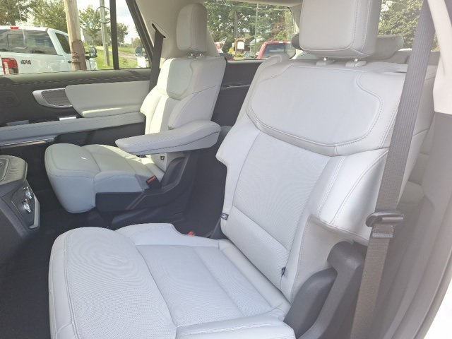 New 2025 Ford Expedition Platinum image 20