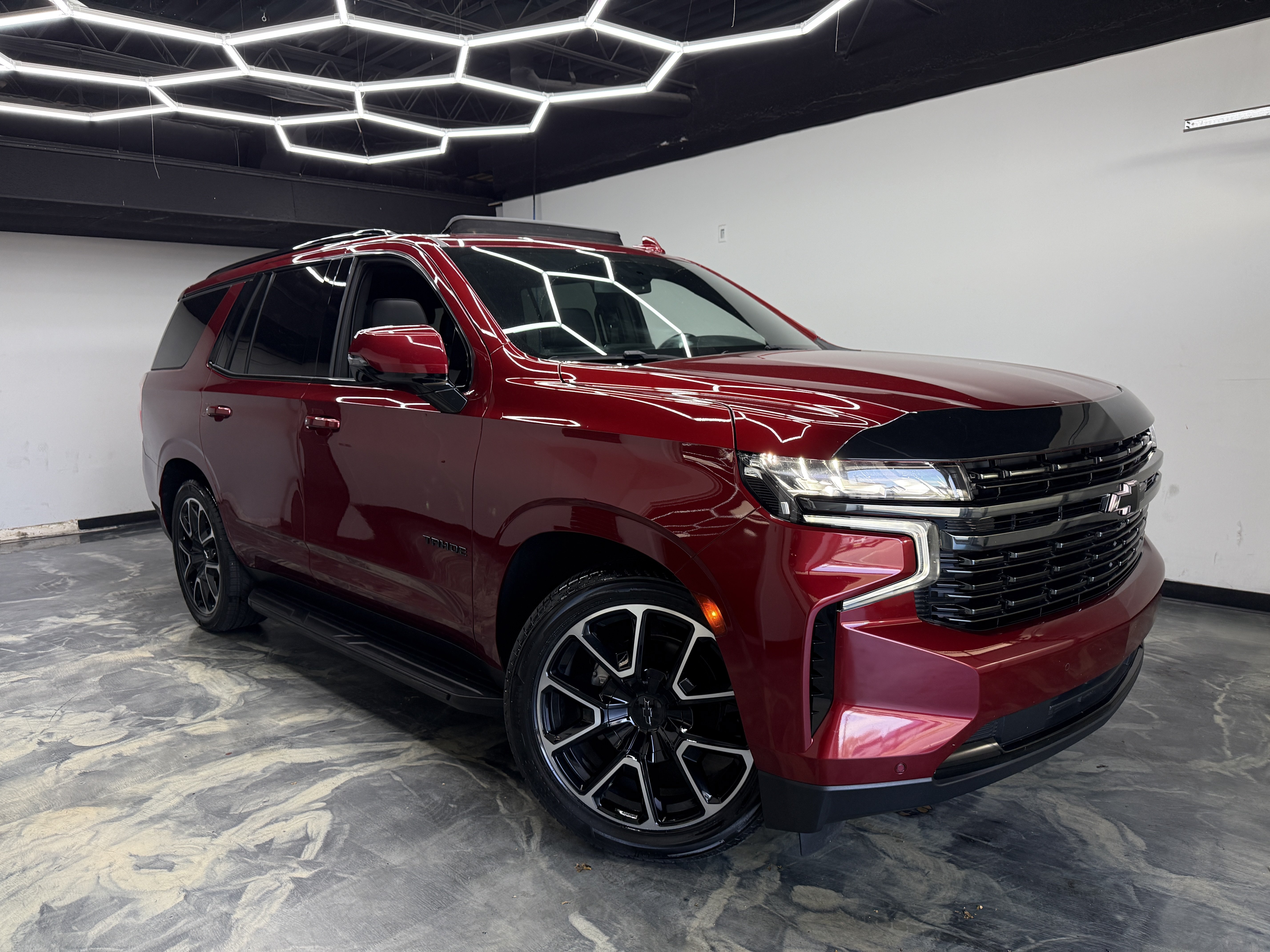 Used 2022 Chevrolet Tahoe RST w/ Luxury Package AWD/4WD image 6
