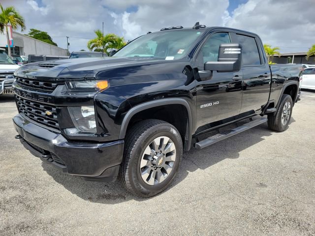 Used 2023 Chevrolet Silverado 2500 Custom w/ Custom Convenience Package image 4