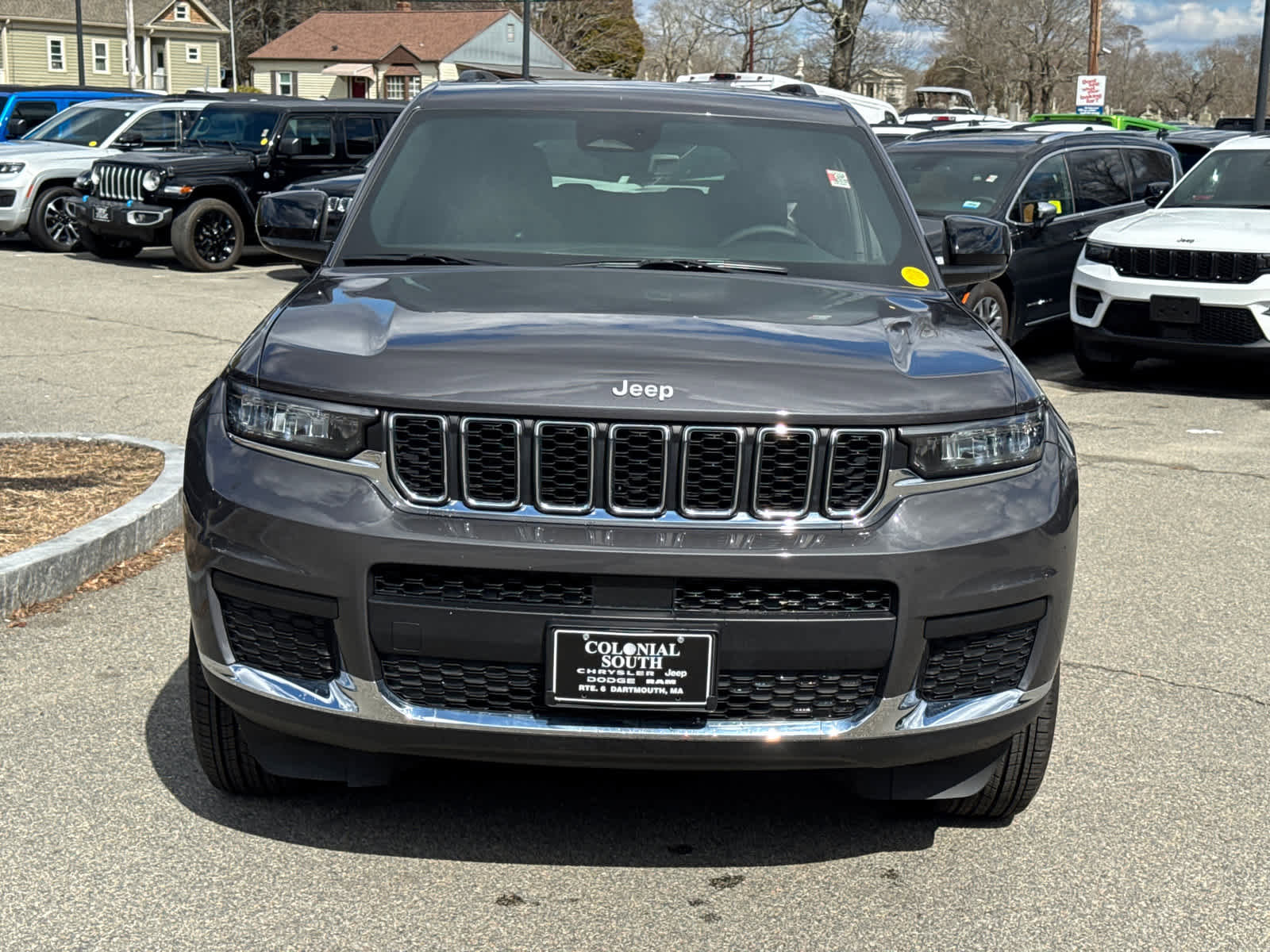 Used 2025 Jeep Grand Cherokee L Laredo w/ Luxury Tech Group I AWD/4WD image 36
