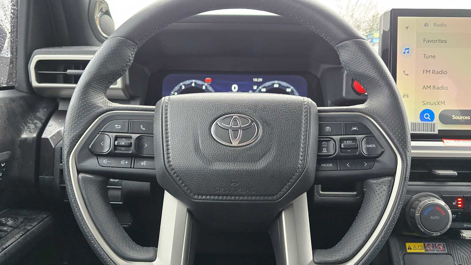 Certified 2025 Toyota 4Runner TRD Off-Road Premium image 25