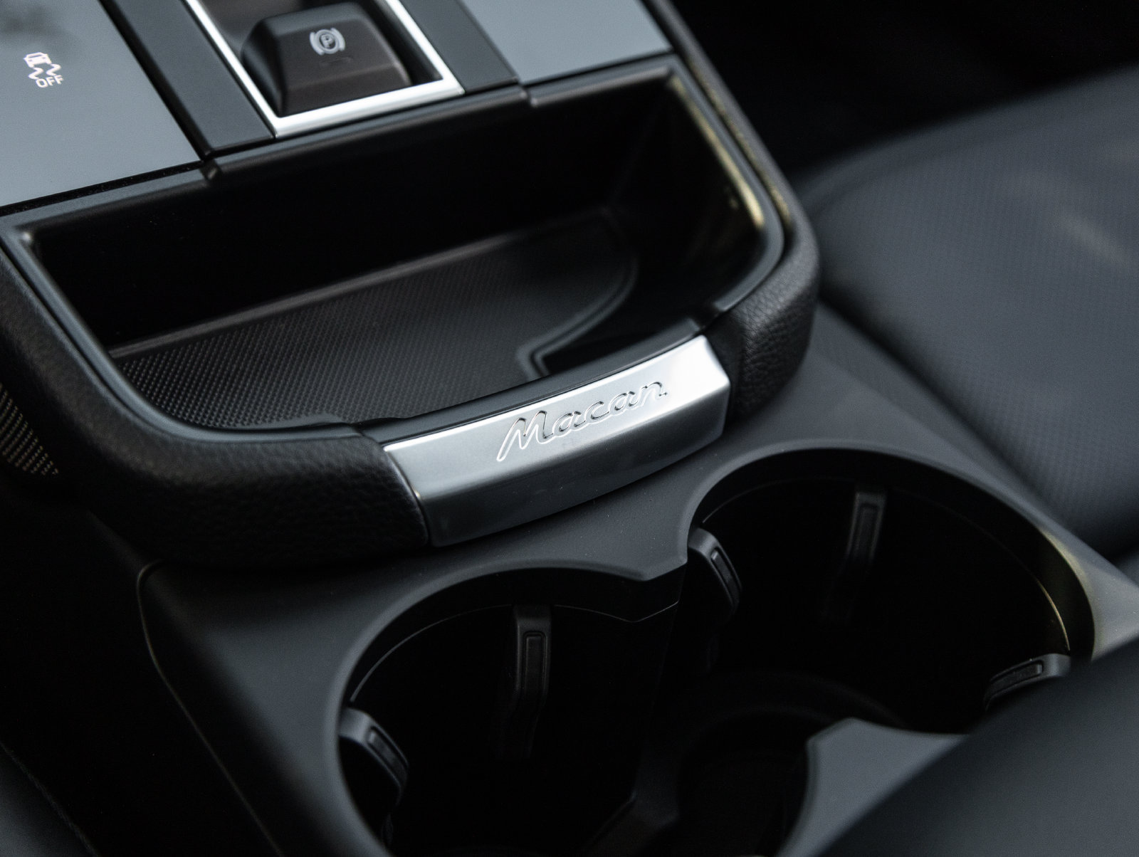 New 2026 Porsche Macan AWD/4WD image 27