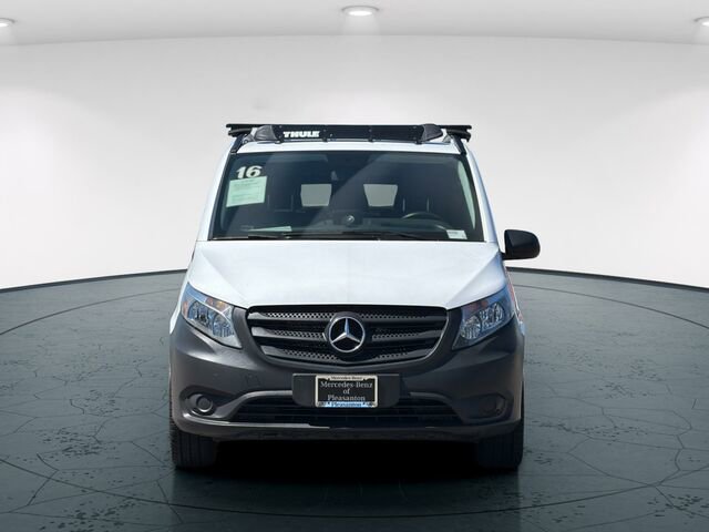 Used 2016 Mercedes-Benz Metris Passenger image 10