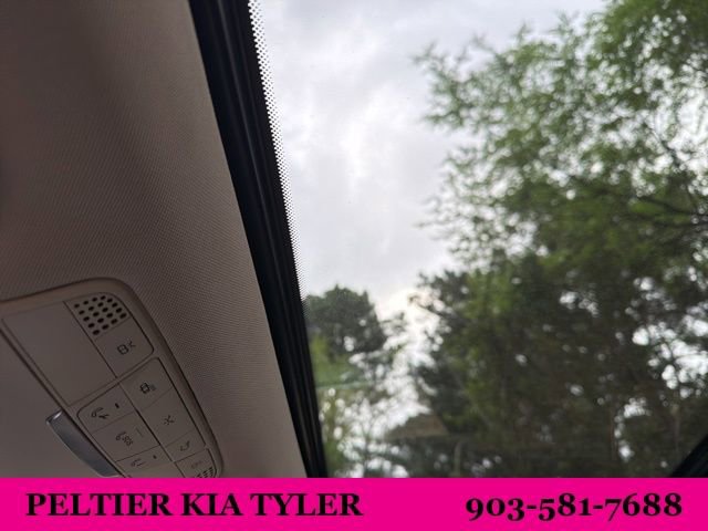 Used 2017 Mercedes-Benz GLC 300 4MATIC Coupe image 26