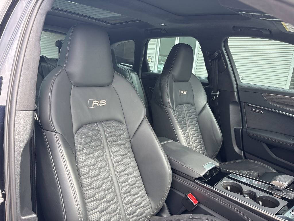 Used 2024 Audi RS 6 performance image 15