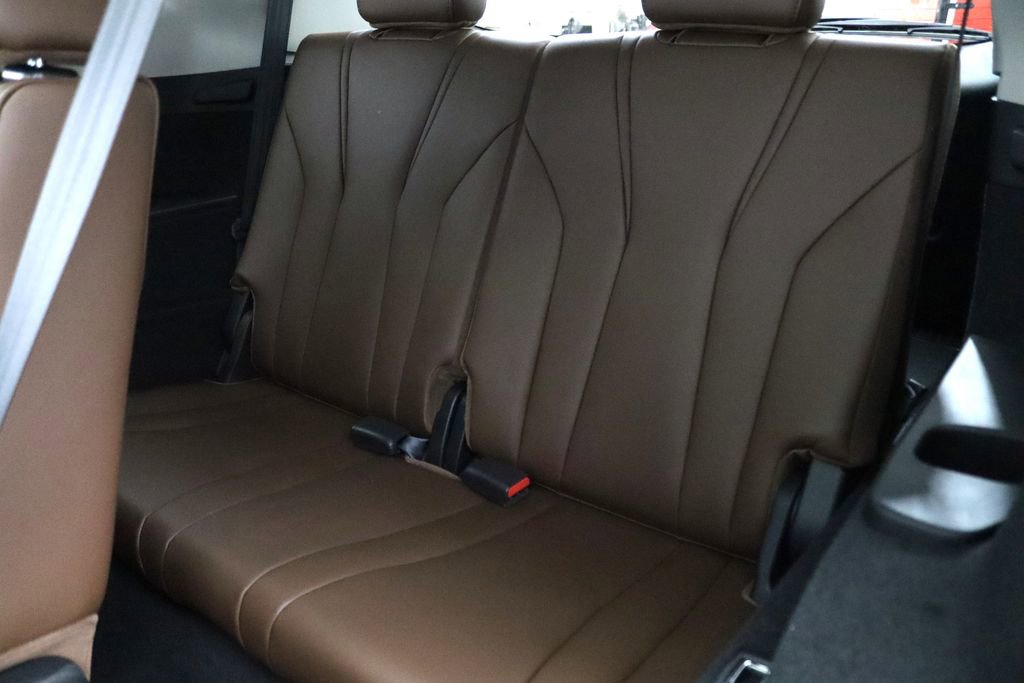 Certified 2023 Acura MDX SH-AWD w/ Technology Package image 12