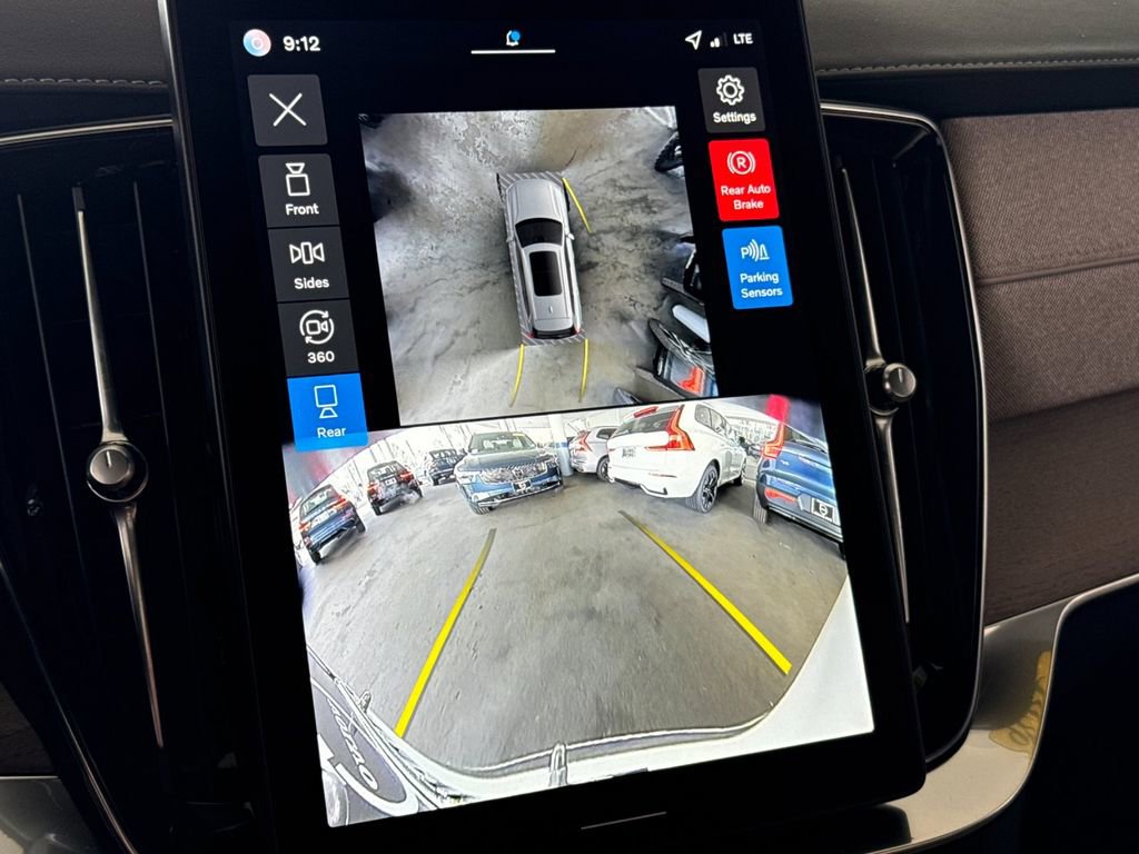 New 2026 Volvo XC90 B6 Ultra w/ Protection Package image 20