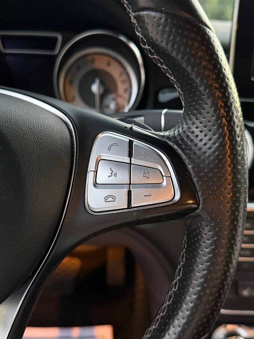Used 2016 Mercedes-Benz CLA 250 4MATIC image 41