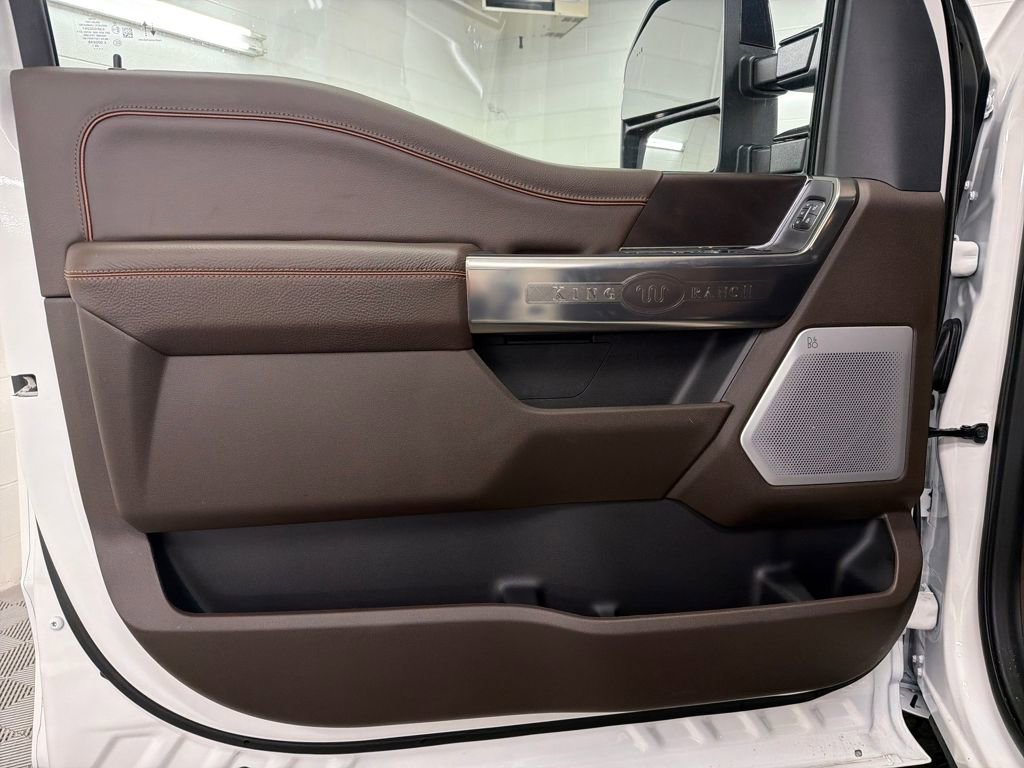 New 2026 Ford F250 King Ranch w/ FX4 Off-Road Package image 15