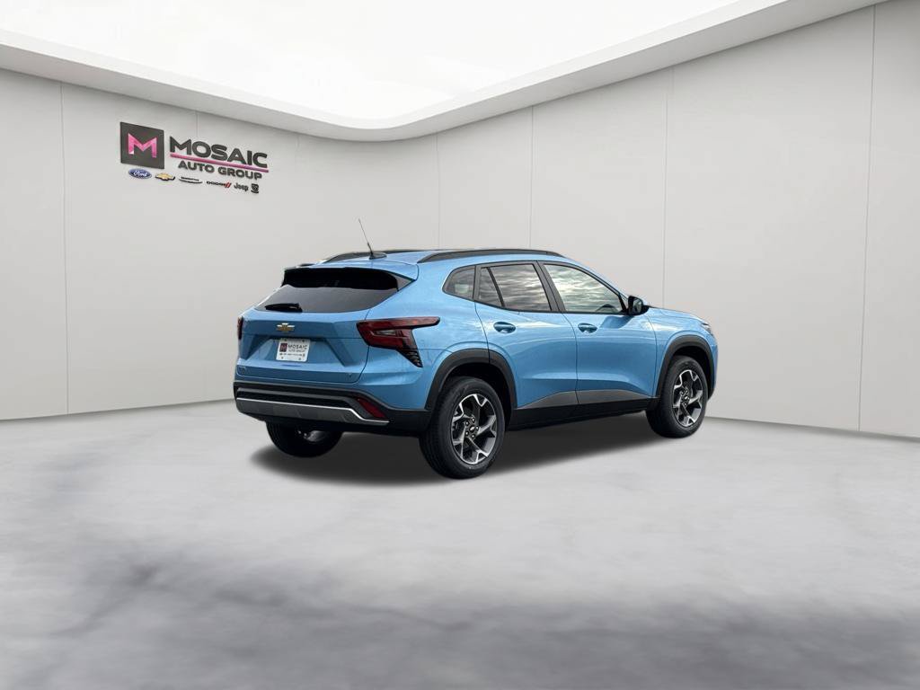 New 2026 Chevrolet Trax LT w/ Driver Confidence Package FWD image 8