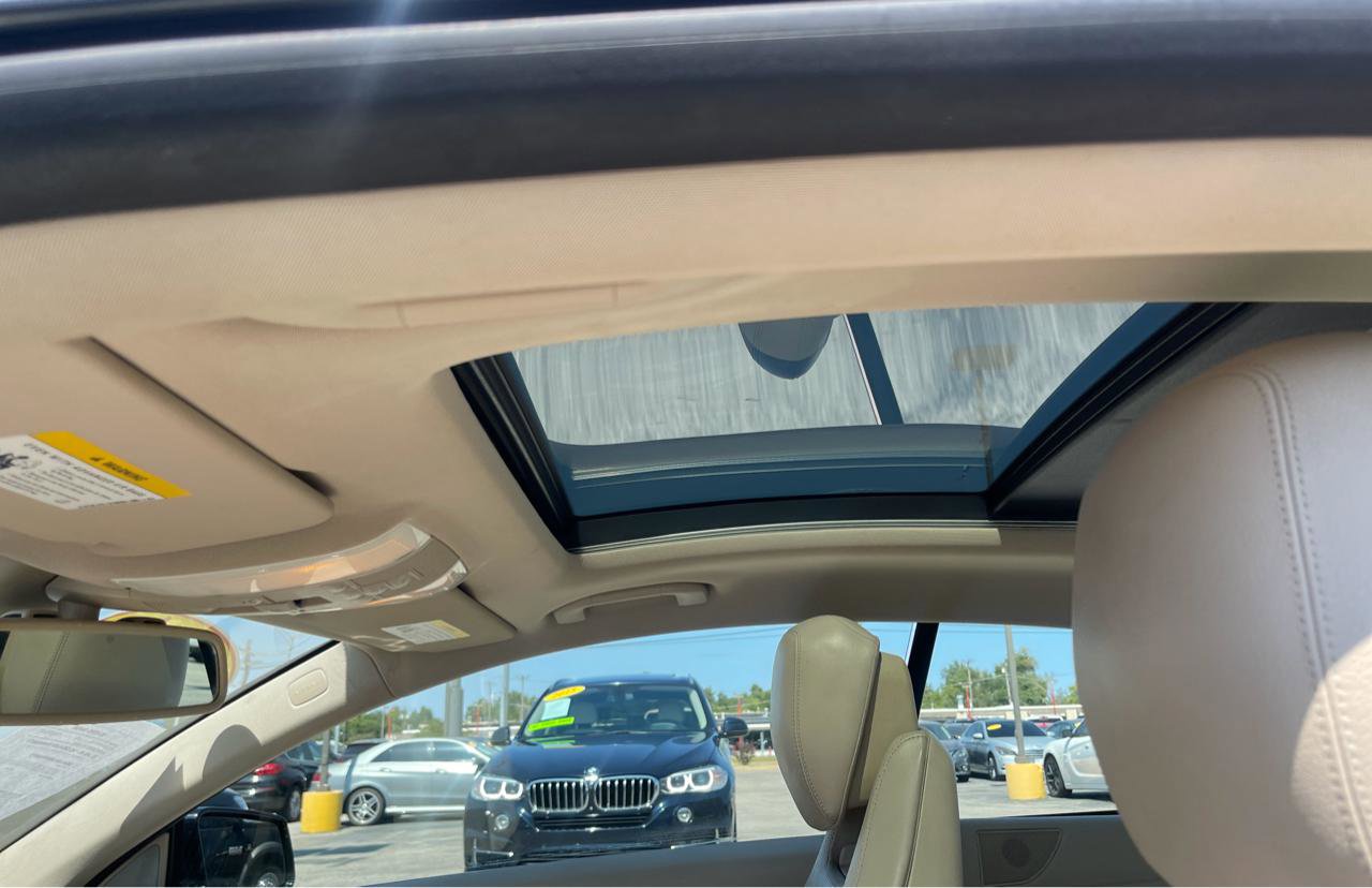 Used 2014 Mercedes-Benz E 350 Coupe image 23