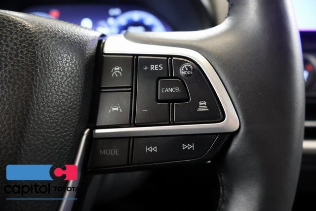 Certified 2025 Toyota Grand Highlander AWD image 19