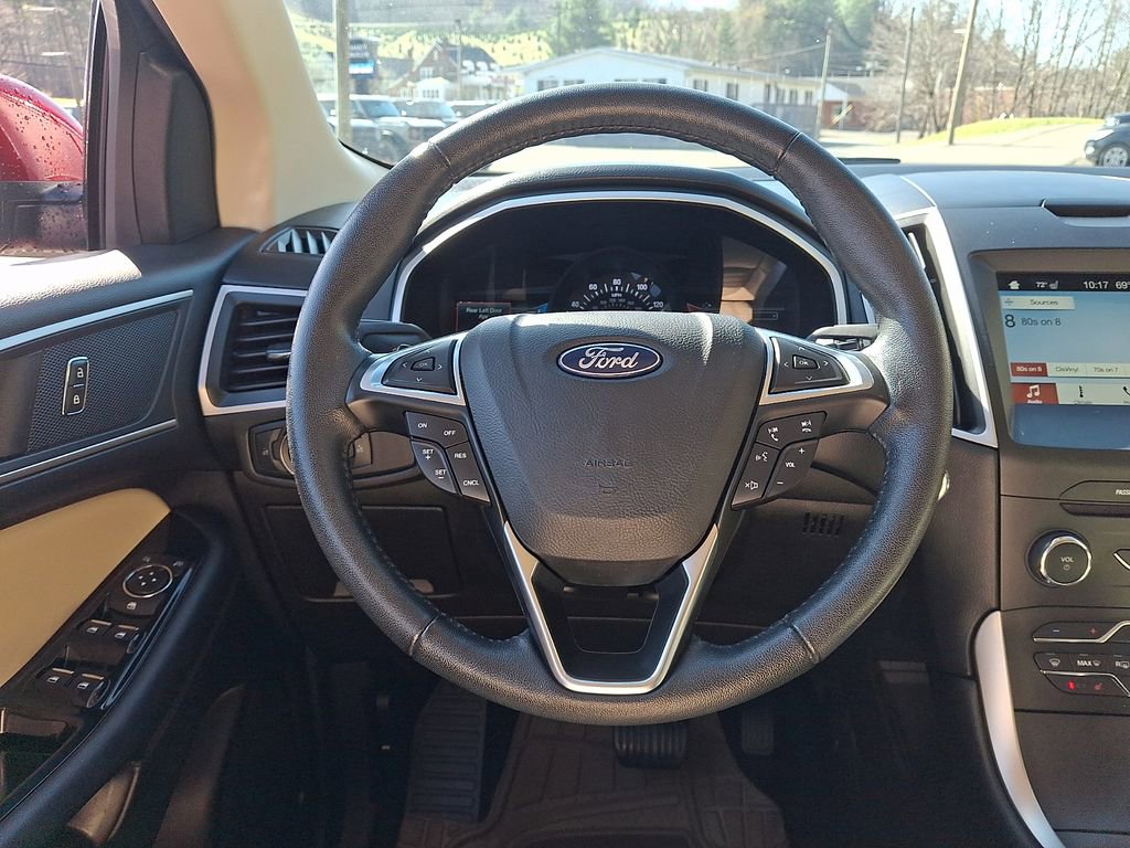 Used 2018 Ford Edge SEL w/ Equipment Group 201A image 19