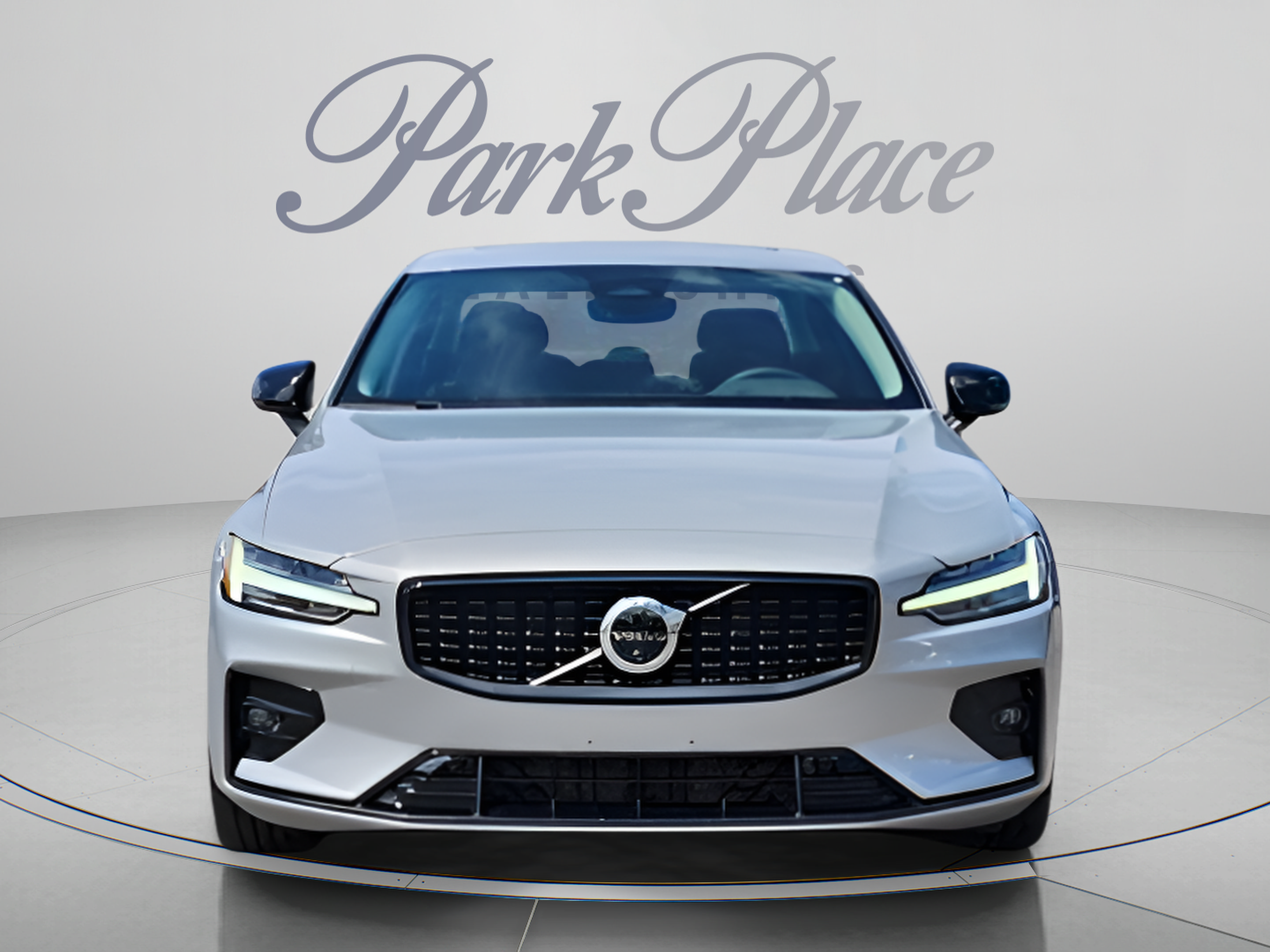 Used 2024 Volvo S60 B5 Plus FWD image 8
