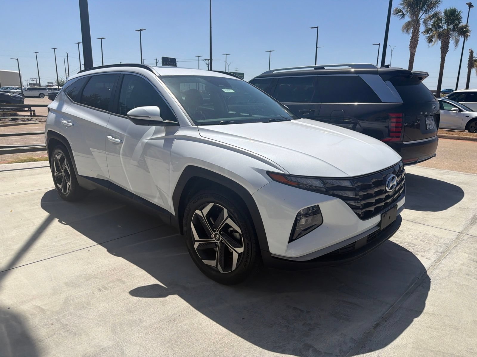 Used 2022 Hyundai Tucson SEL w/ Convenience Package FWD image 3