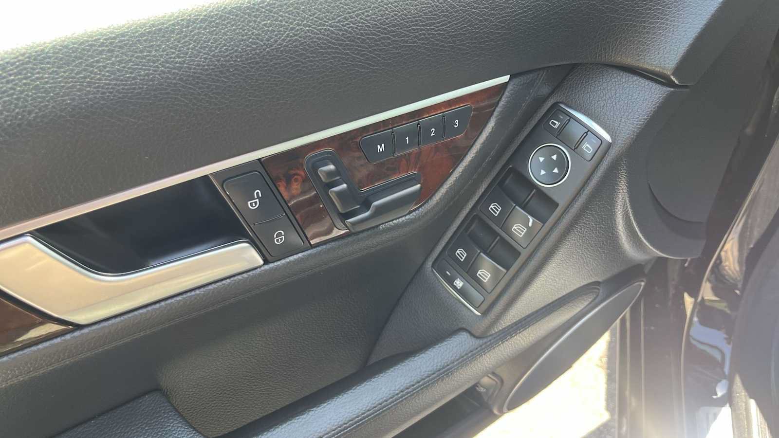 Used 2013 Mercedes-Benz C 300 4MATIC Sedan image 28