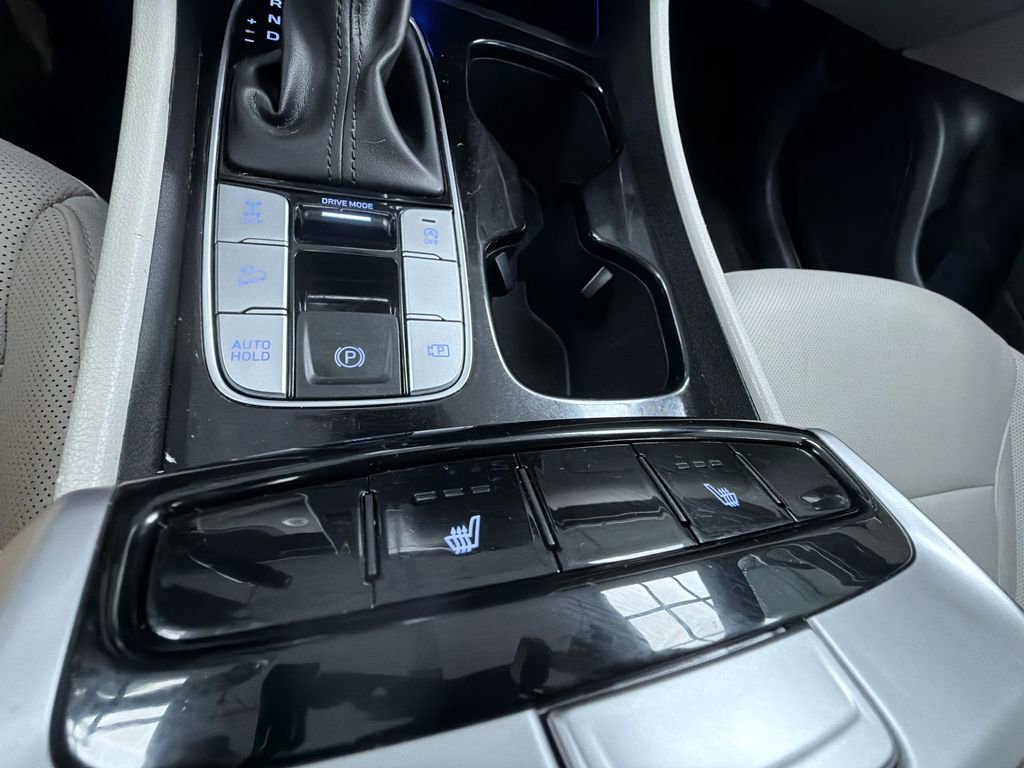 Used 2023 Hyundai Tucson SEL w/ Convenience Package image 12