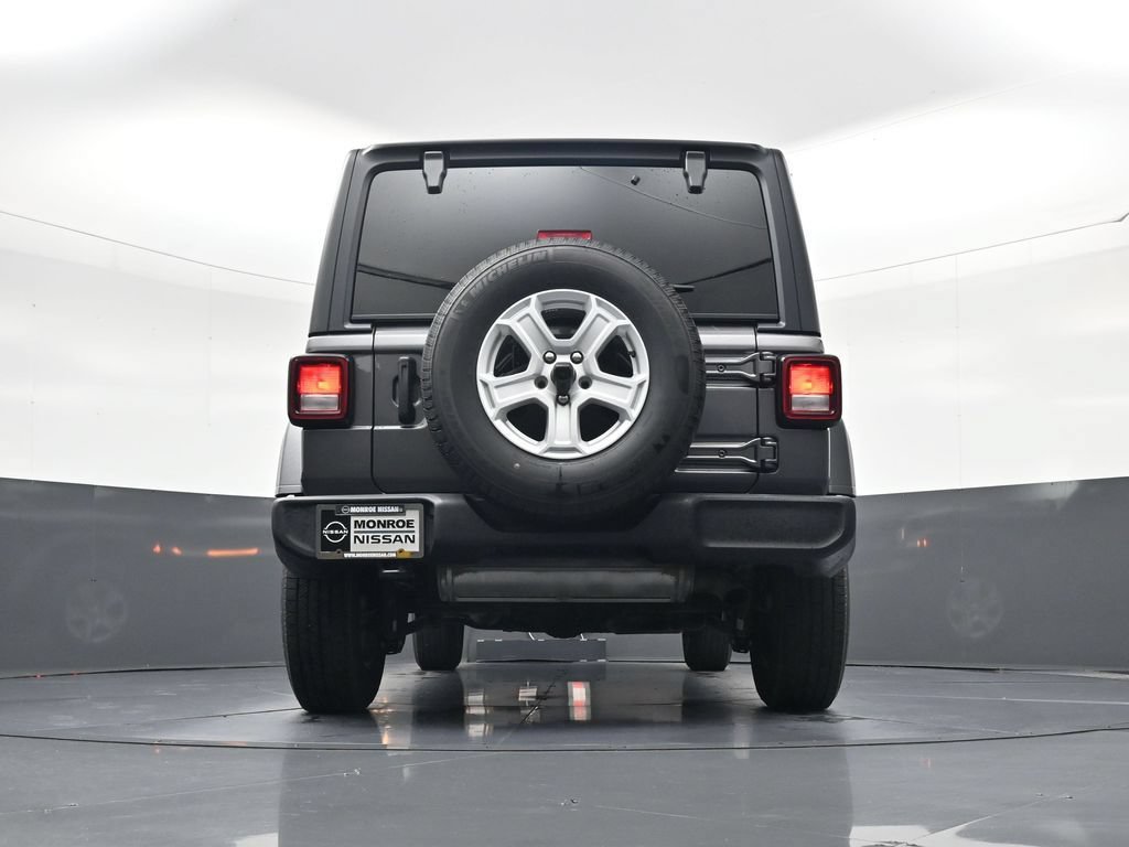 Used 2022 Jeep Wrangler Unlimited Sport AWD/4WD image 21