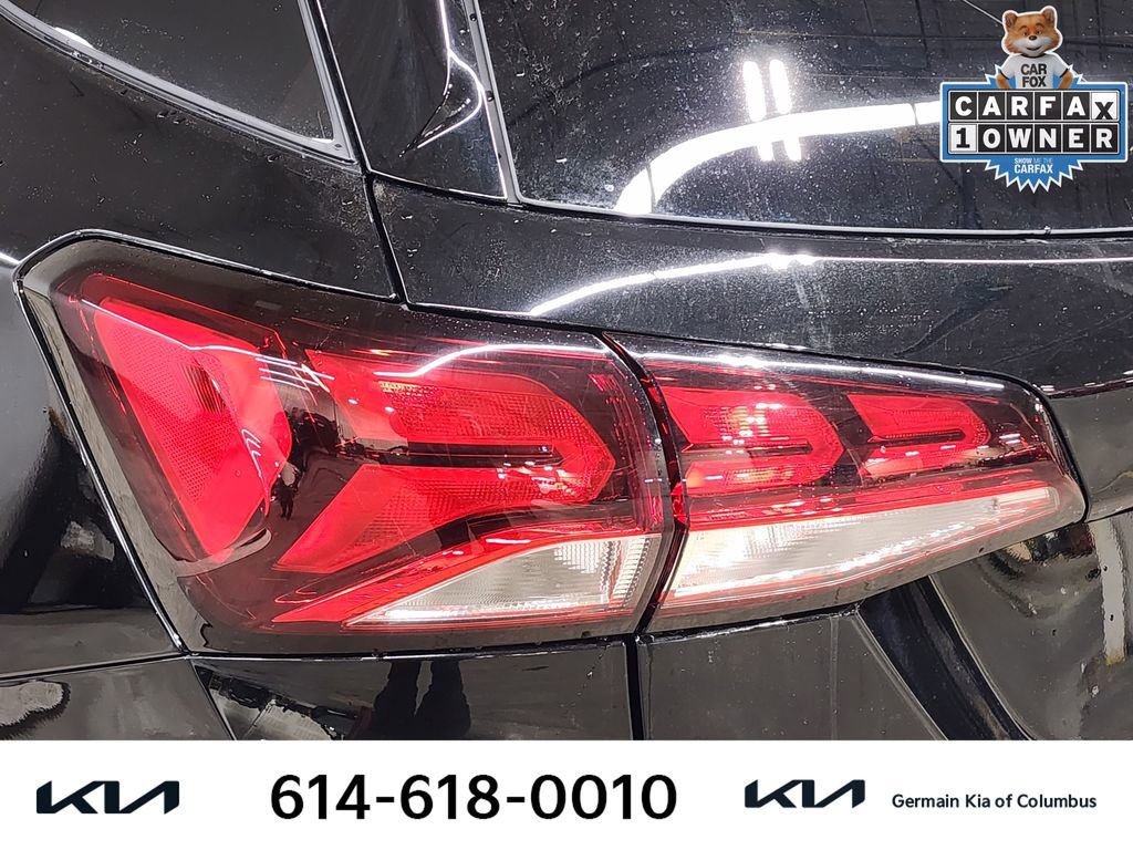 Used 2023 Chevrolet Equinox LT w/ Driver Convenience Package image 16