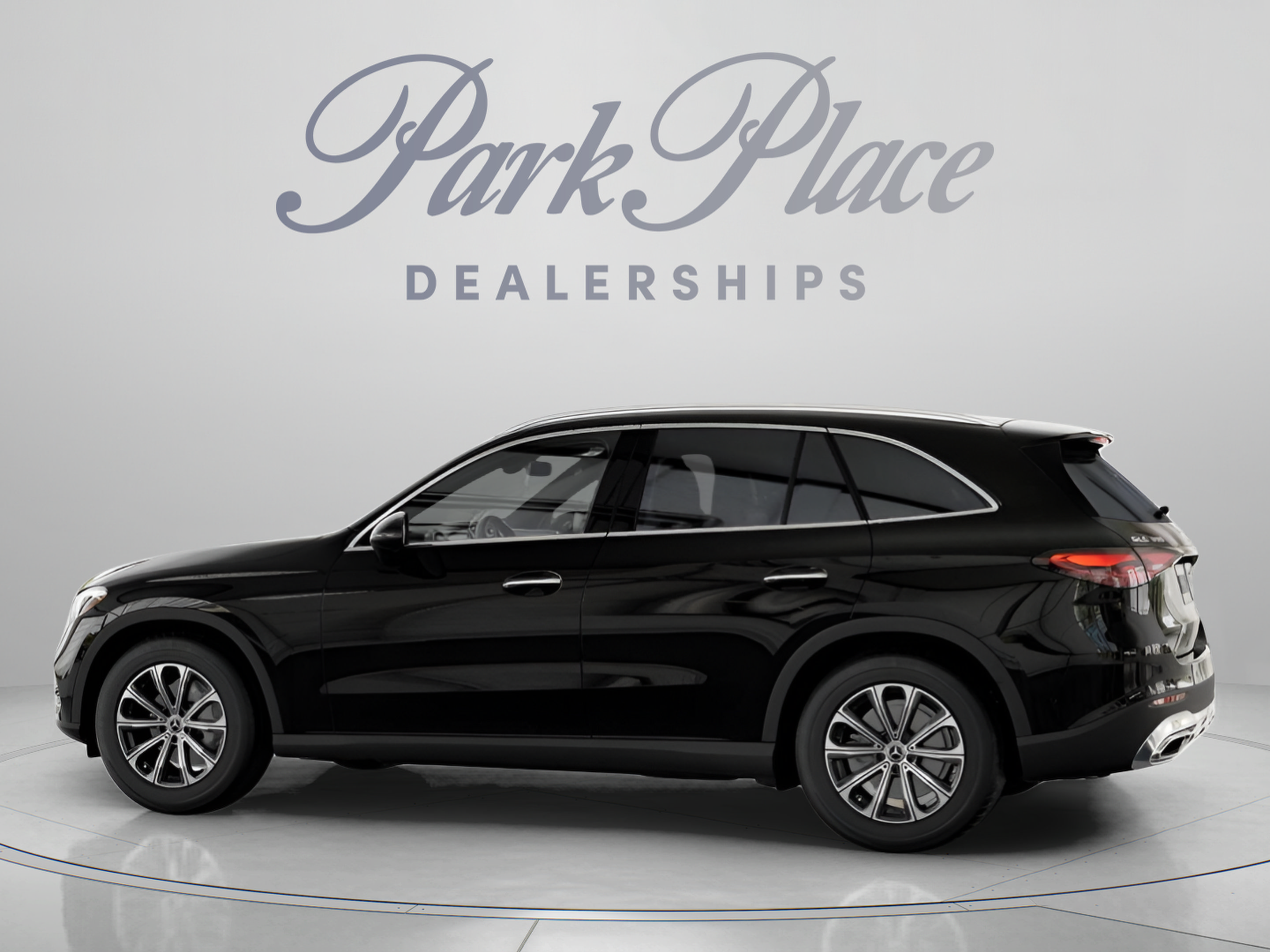 Certified 2026 Mercedes-Benz GLC 300 image 9