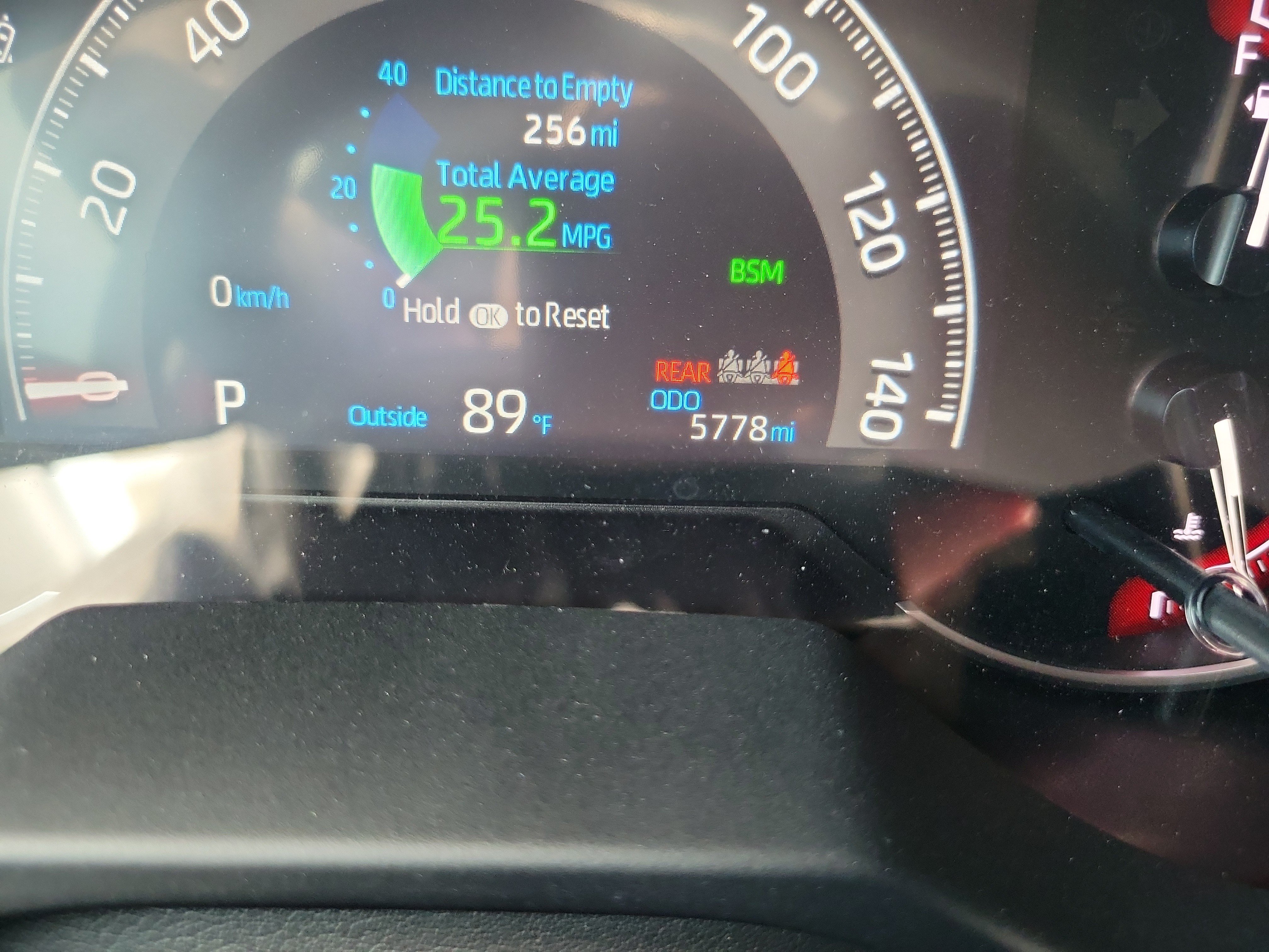 Used 2025 Toyota RAV4 XLE w/ Convenience Package FWD image 25