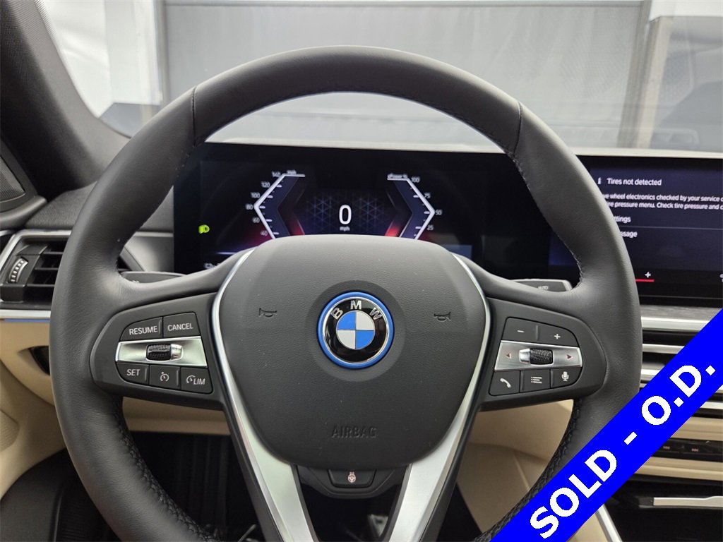Certified 2023 BMW i4 eDrive35 w/ Premium Package image 28
