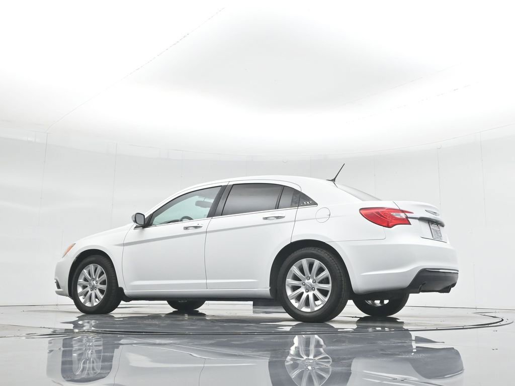 Used 2014 Chrysler 200 Limited image 51