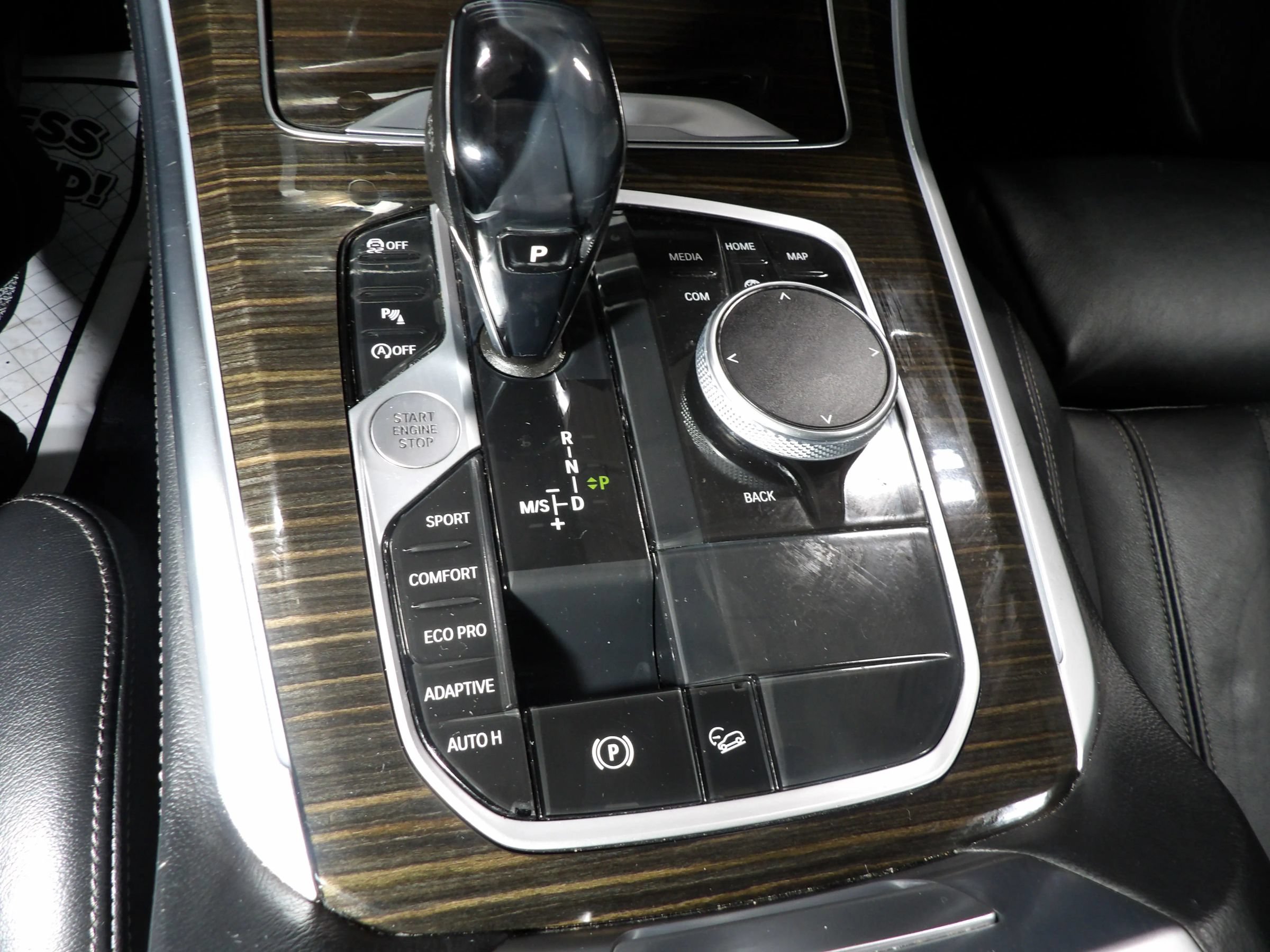Used 2020 BMW X5 xDrive40i AWD/4WD image 23