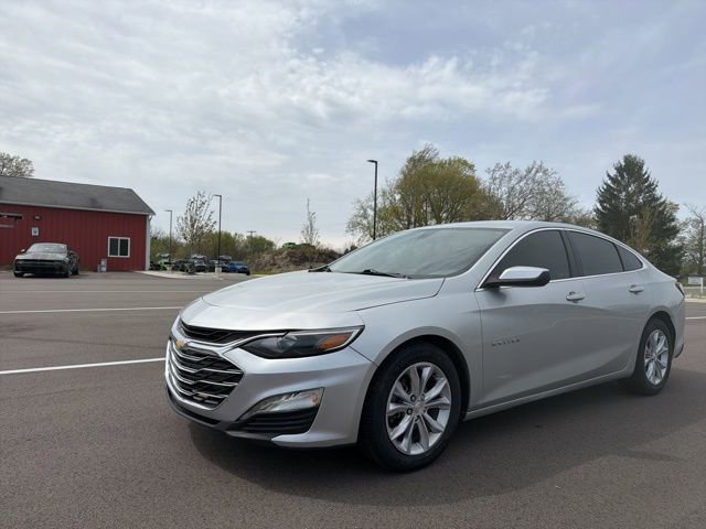 Used 2019 Chevrolet Malibu LT w/ Driver Confidence Package II FWD image 1