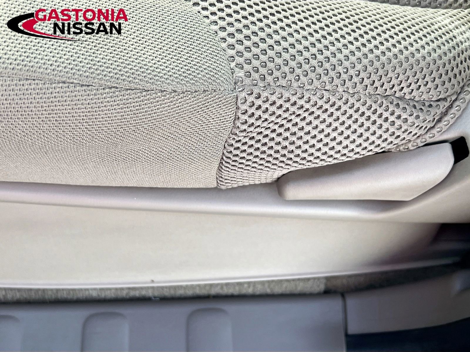 Used 2017 Nissan Frontier SV w/ SV Value Truck Package AWD/4WD image 25