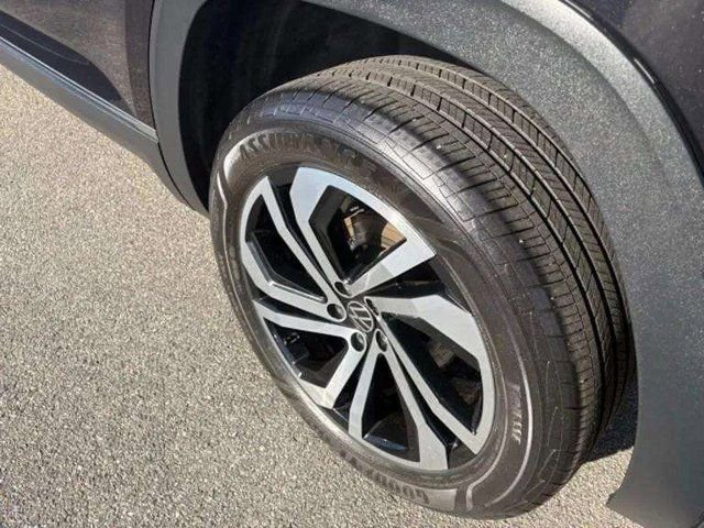 Used 2023 Volkswagen Atlas SEL image 29